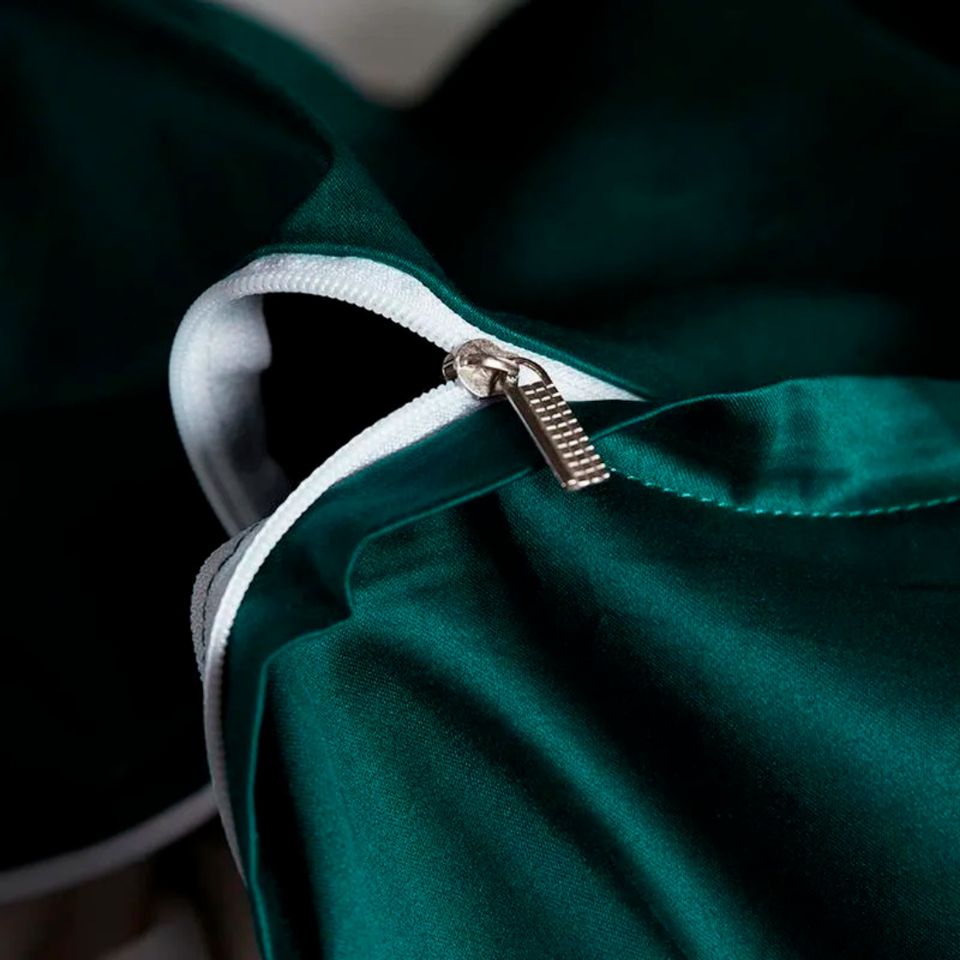Emerald Noir Duvet Set