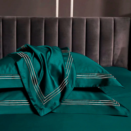 Emerald Noir Duvet Set